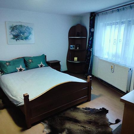 Popasul Poiana Marului Villa Ngoại thất bức ảnh