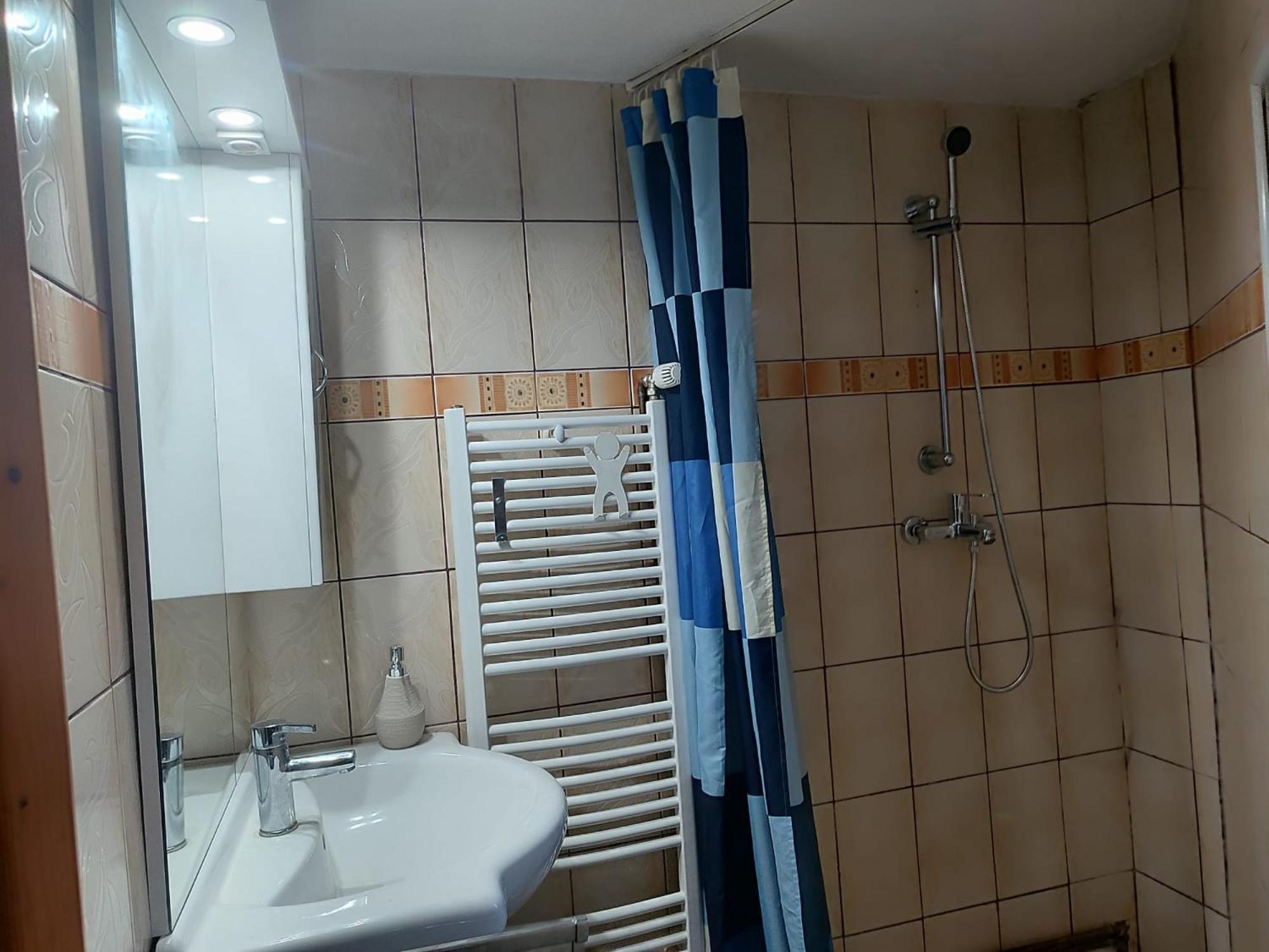 Popasul Poiana Marului Villa Ngoại thất bức ảnh